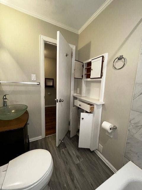 1103 L Avenue, Plano, TX 75074 1103 L Avenue, Plano, TX 75074