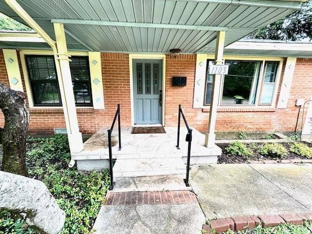 1103 L Avenue, Plano, TX 75074 1103 L Avenue, Plano, TX 75074