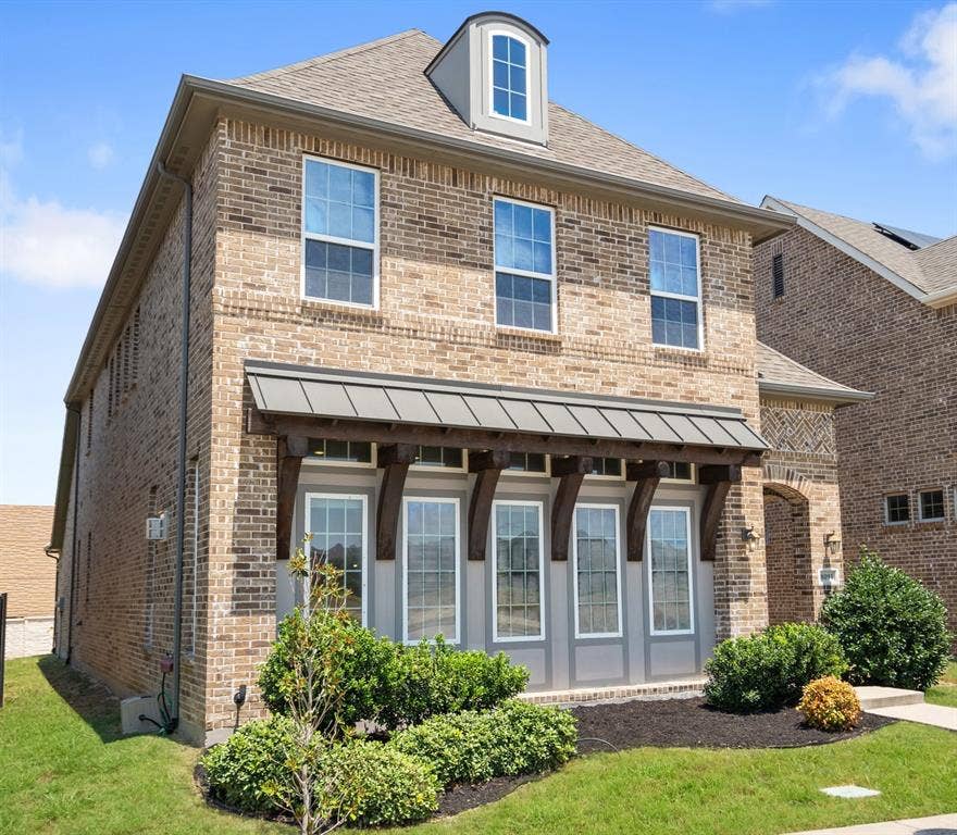 Property photo for 8091 Sunflower Lane, Dallas, TX