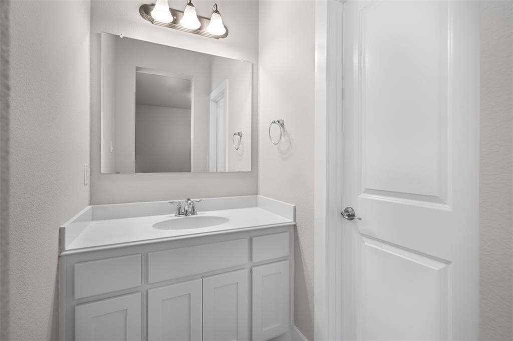8091 Sunflower Lane, Dallas, TX 75252 8091 Sunflower Lane, Dallas, TX 75252