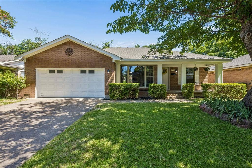 1725 Bardfield Avenue, Garland, TX 75041 1725 Bardfield Avenue, Garland, TX 75041