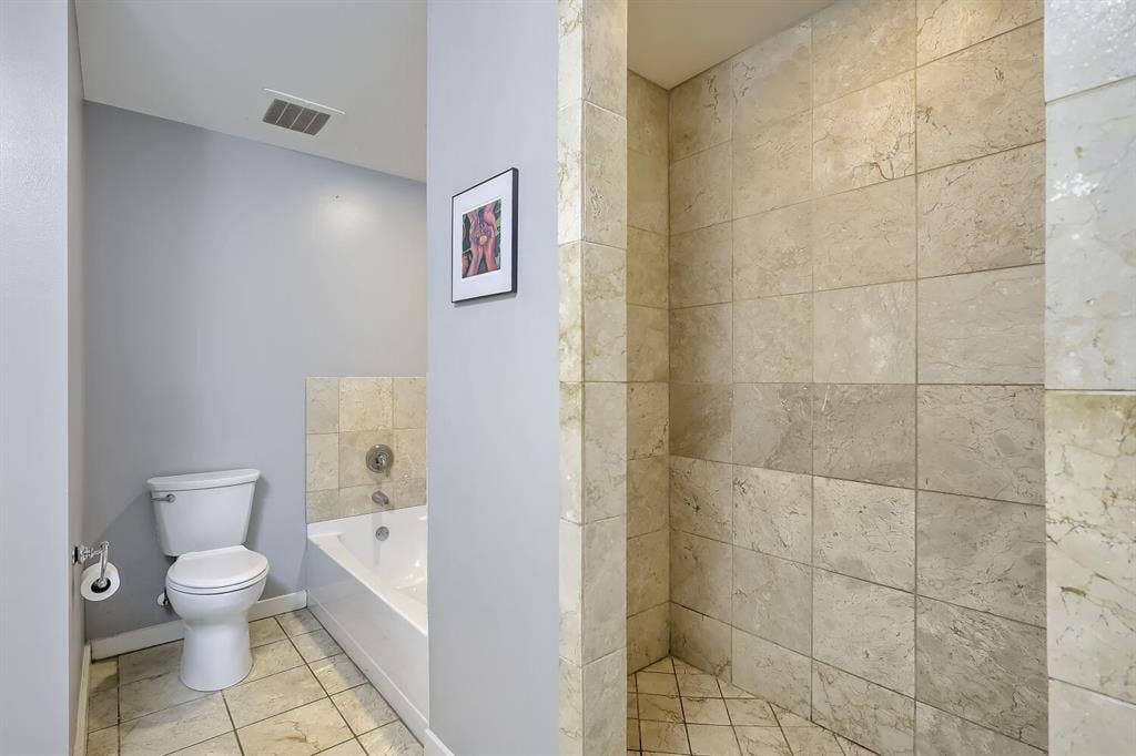 1200 Main Street, #1904, Dallas, TX 75202 1200 Main Street, #1904, Dallas, TX 75202