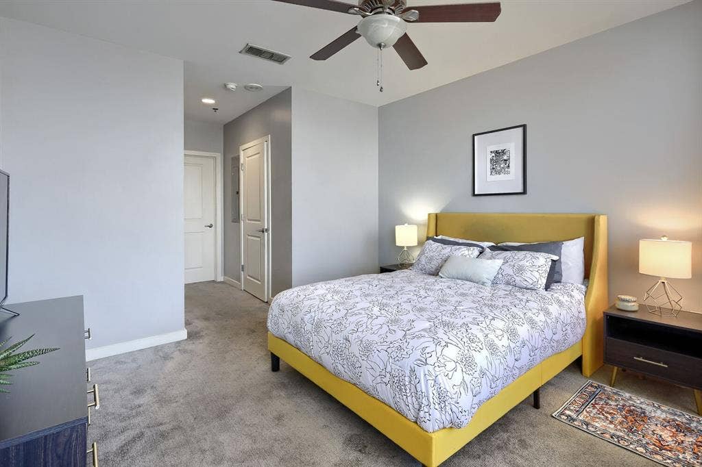 1200 Main Street, #1904, Dallas, TX 75202 1200 Main Street, #1904, Dallas, TX 75202