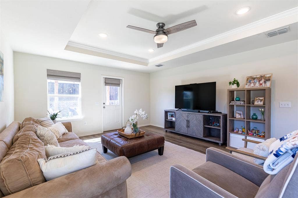 1340 Vernon Drive, Aubrey, TX 76227 1340 Vernon Drive, Aubrey, TX 76227