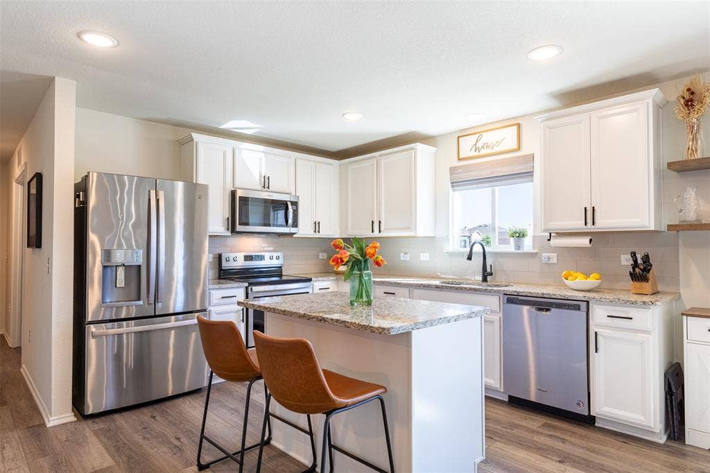 1340 Vernon Drive, Aubrey, TX 76227 1340 Vernon Drive, Aubrey, TX 76227