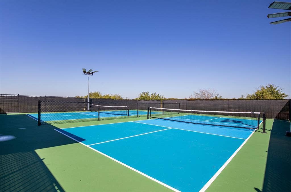1340 Vernon Drive, Aubrey, TX 76227 1340 Vernon Drive, Aubrey, TX 76227