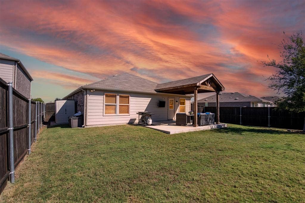 1340 Vernon Drive, Aubrey, TX 76227 1340 Vernon Drive, Aubrey, TX 76227