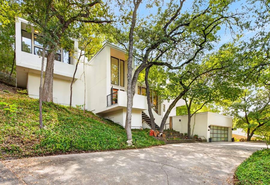 Property photo for 3817 Harlanwood Drive, Fort Worth, TX