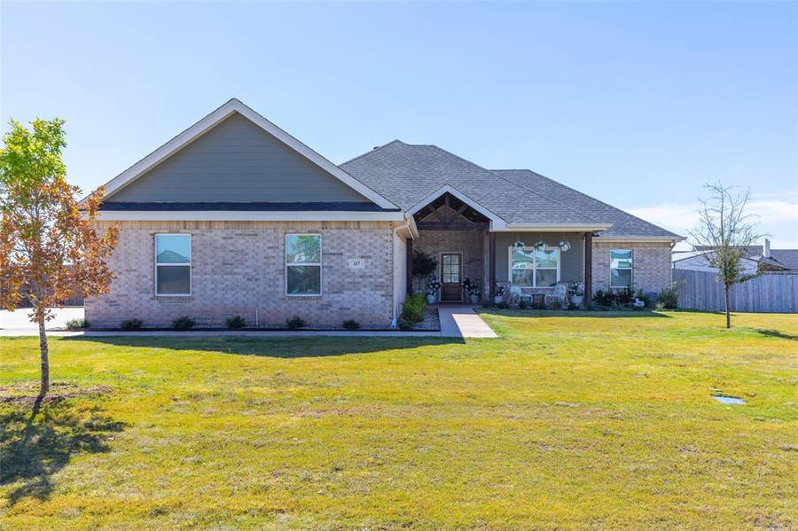 Property photo for 117 Sparrow Hlls Lane, Tuscola, TX