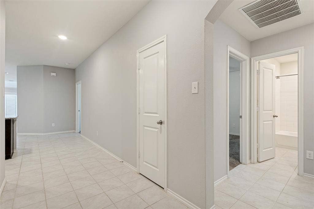 1113 Meadow Side Drive, Princeton, TX 75407 1113 Meadow Side Drive, Princeton, TX 75407