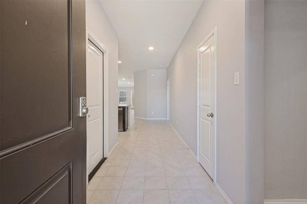1113 Meadow Side Drive, Princeton, TX 75407 1113 Meadow Side Drive, Princeton, TX 75407