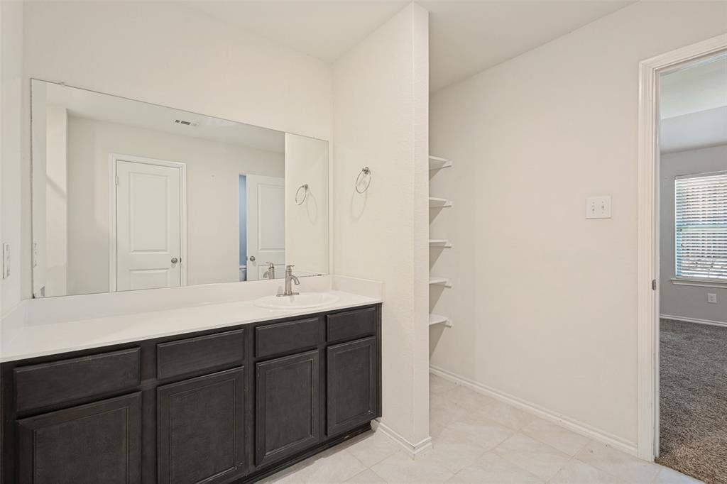 1113 Meadow Side Drive, Princeton, TX 75407 1113 Meadow Side Drive, Princeton, TX 75407