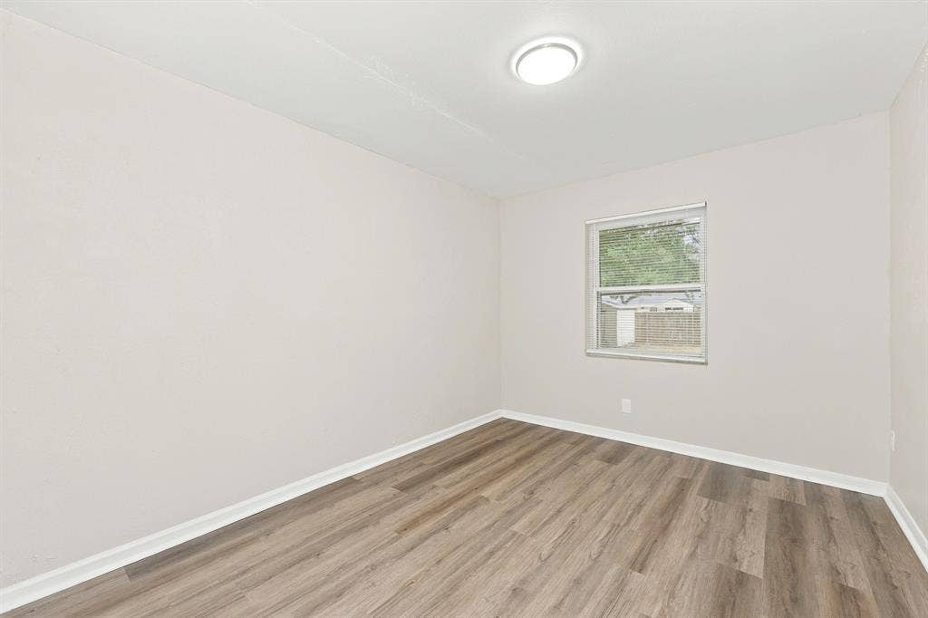 319 Royal Avenue, Duncanville, TX 75137 319 Royal Avenue, Duncanville, TX 75137