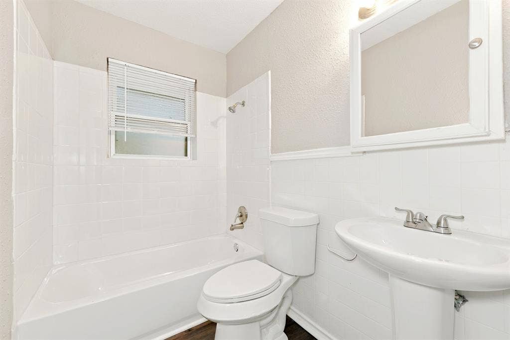 319 Royal Avenue, Duncanville, TX 75137 319 Royal Avenue, Duncanville, TX 75137