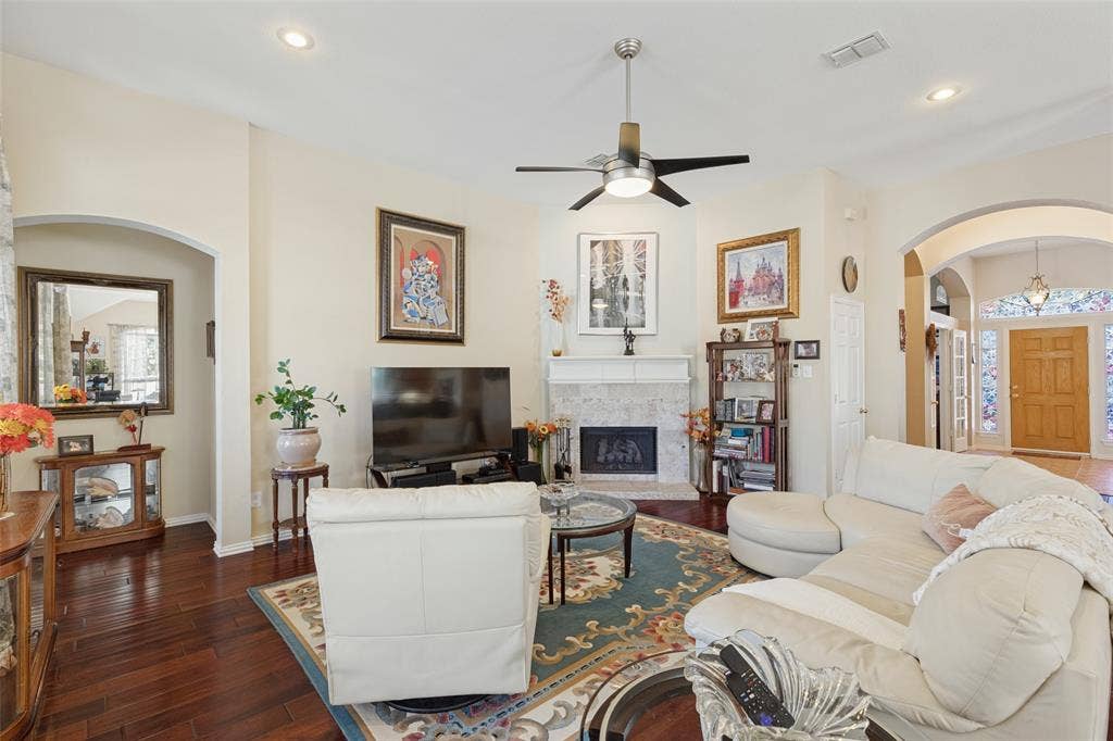 5000 Adolphus Drive, Frisco, TX 75035 5000 Adolphus Drive, Frisco, TX 75035