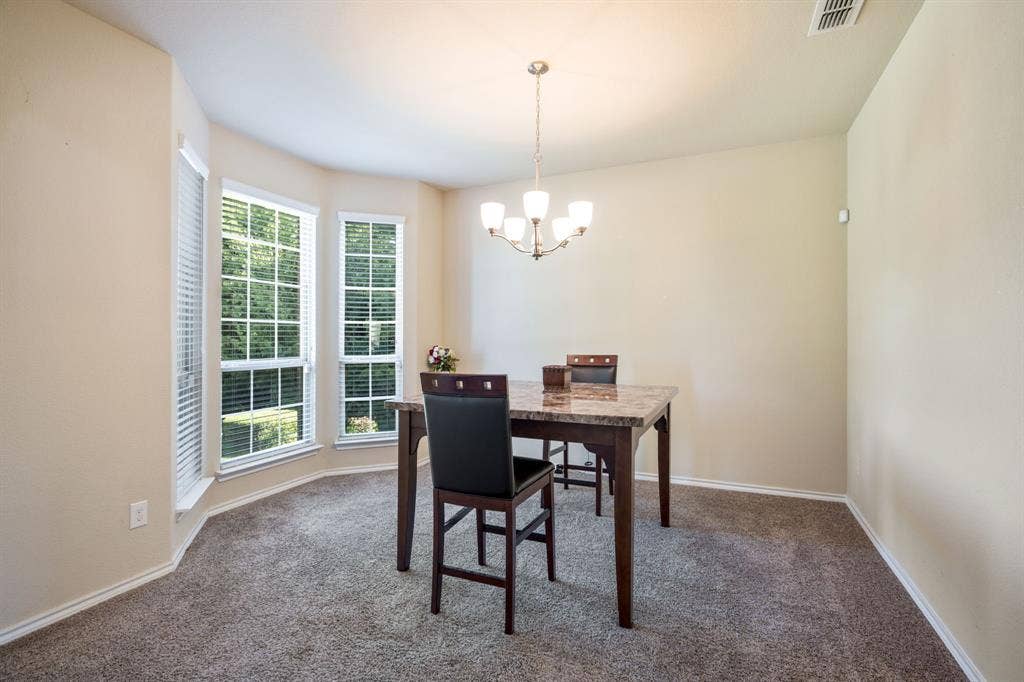 1300 Bellingham Circle, Glenn Heights, TX 75154 1300 Bellingham Circle, Glenn Heights, TX 75154