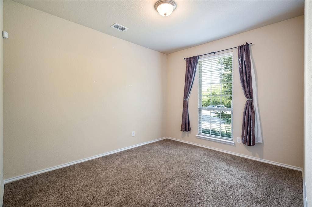 1300 Bellingham Circle, Glenn Heights, TX 75154 1300 Bellingham Circle, Glenn Heights, TX 75154