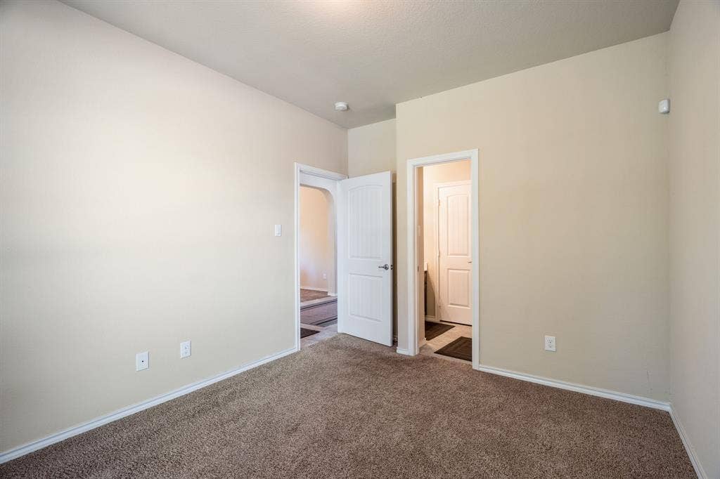 1300 Bellingham Circle, Glenn Heights, TX 75154 1300 Bellingham Circle, Glenn Heights, TX 75154
