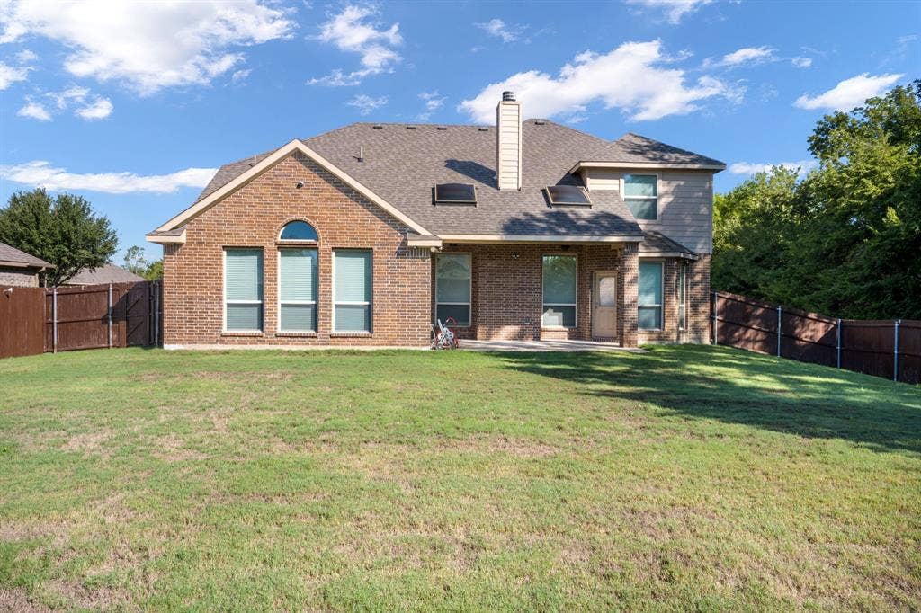 1300 Bellingham Circle, Glenn Heights, TX 75154 1300 Bellingham Circle, Glenn Heights, TX 75154