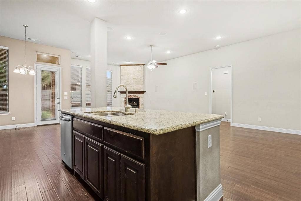 1512 8th Street, Argyle, TX 76226 1512 8th Street, Argyle, TX 76226