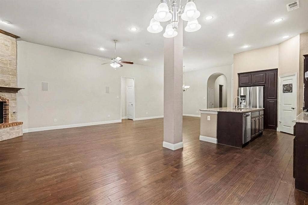 1512 8th Street, Argyle, TX 76226 1512 8th Street, Argyle, TX 76226