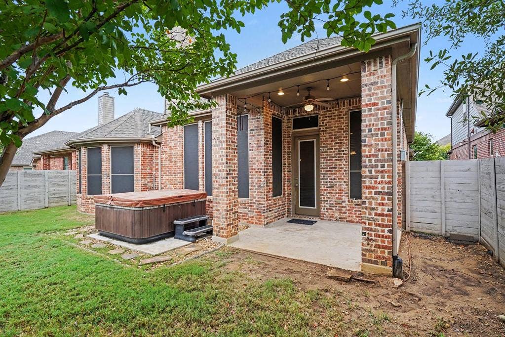 1512 8th Street, Argyle, TX 76226 1512 8th Street, Argyle, TX 76226