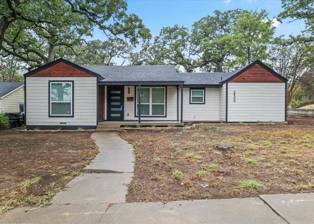 2900 Hunter Street, Fort Worth, TX 76112 2900 Hunter Street, Fort Worth, TX 76112