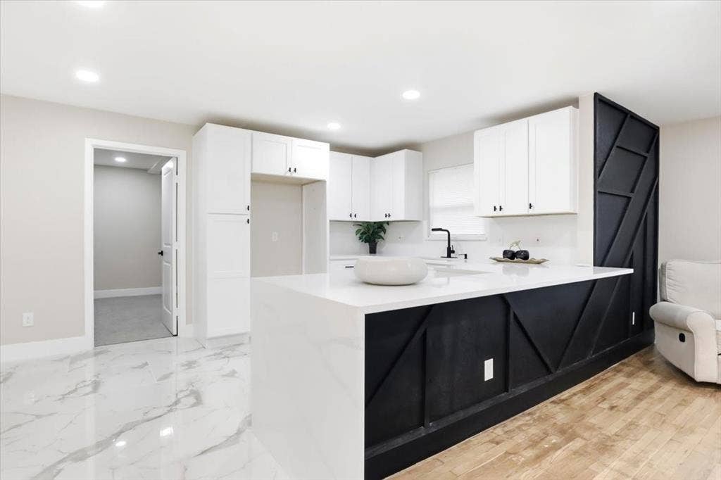 2900 Hunter Street, Fort Worth, TX 76112 2900 Hunter Street, Fort Worth, TX 76112