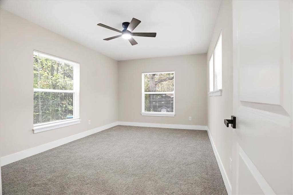 2900 Hunter Street, Fort Worth, TX 76112 2900 Hunter Street, Fort Worth, TX 76112
