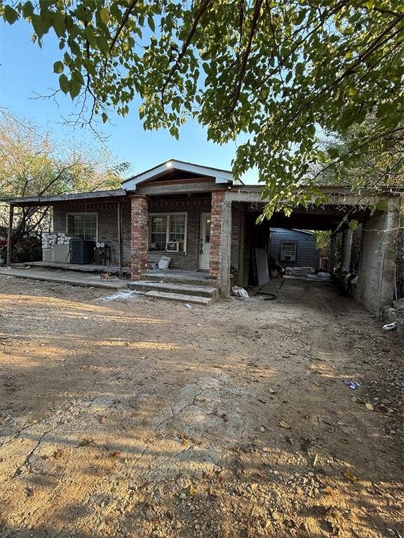 Property photo for 4100 Chickasaw Avenue, Fort Worth, TX