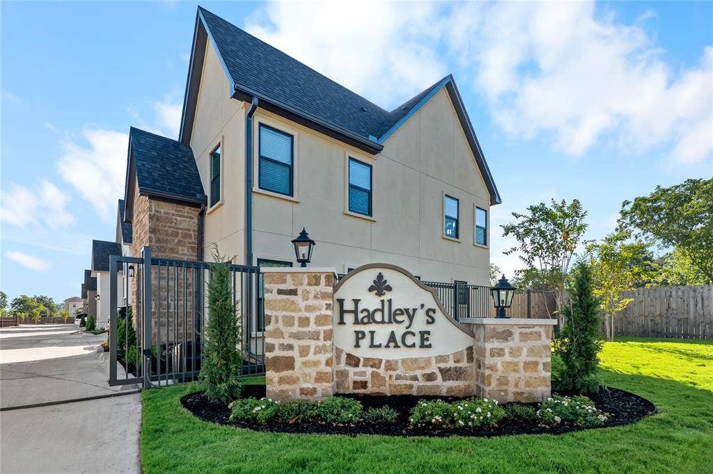 2700 S 2nd, #F, Waco, TX 76706 2700 S 2nd, #F, Waco, TX 76706