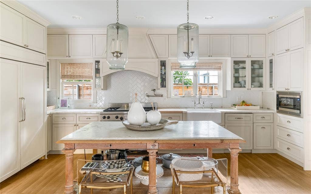 3313 Bryn Mawr Drive, University Park, TX 75225 3313 Bryn Mawr Drive, University Park, TX 75225