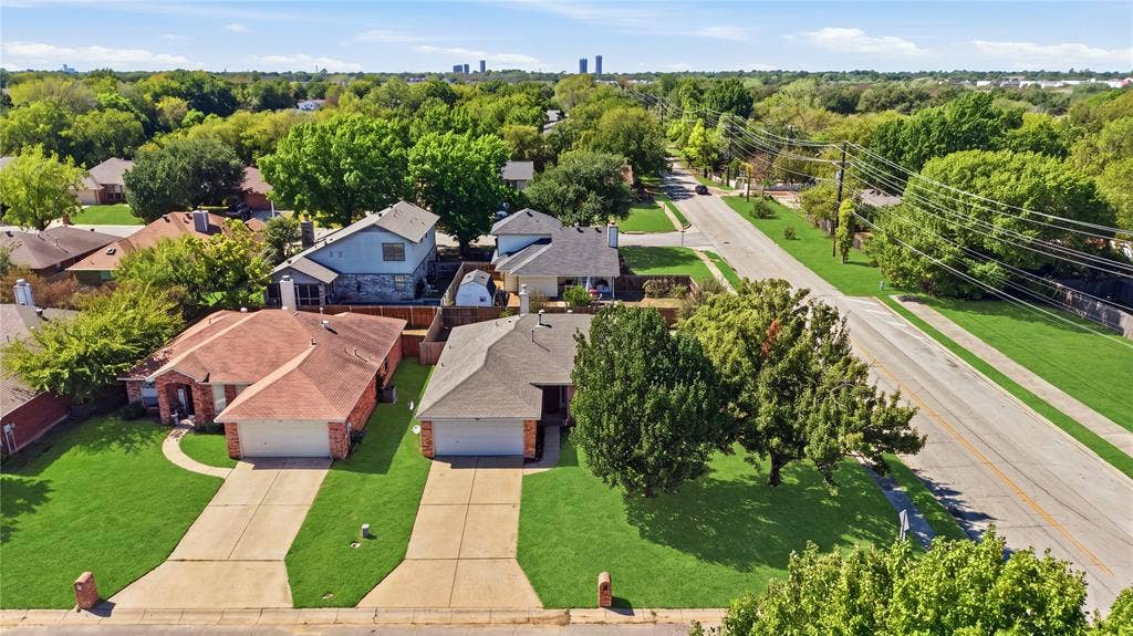 1125 Bayfield Drive, Denton, TX 76209 Additional content