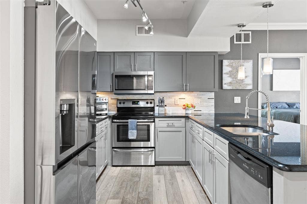 3102 Kings Road, #3201, Dallas, TX 75219 3102 Kings Road, #3201, Dallas, TX 75219