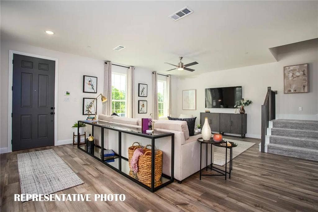 8869 Phoebe Road, Frisco, TX 75035 8869 Phoebe Road, Frisco, TX 75035