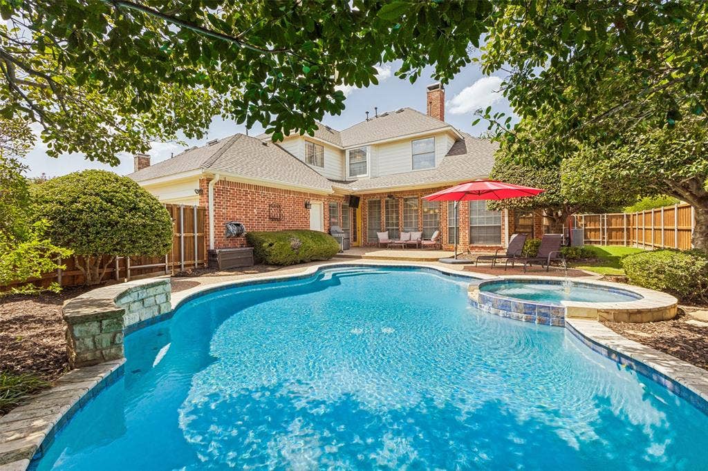 1227 Comanche Drive, Allen, TX 75013 Backyard oasis