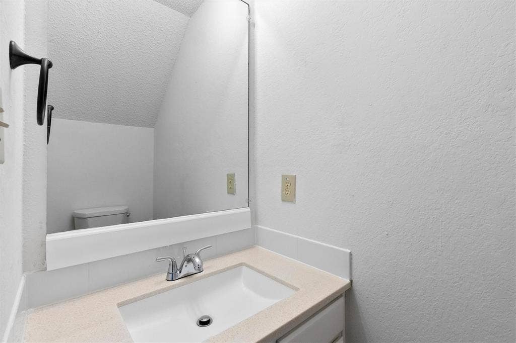 3801 14th Street, #1403, Plano, TX 75074 3801 14th Street, #1403, Plano, TX 75074