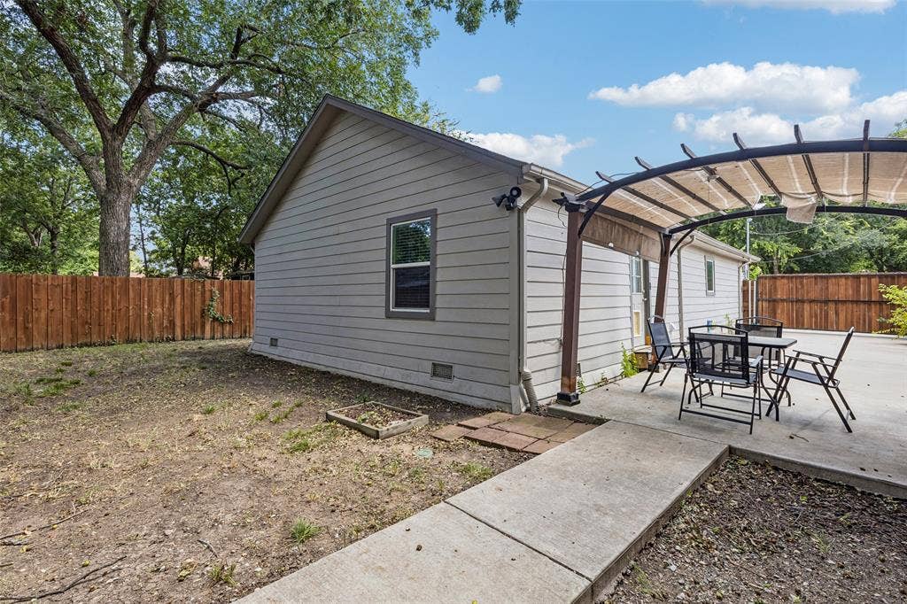 605 E Graham Street, McKinney, TX 75069 605 E Graham Street, McKinney, TX 75069