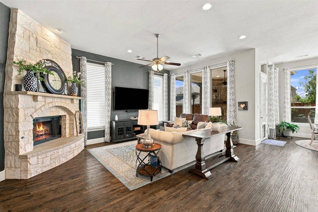8508 Cholla Boulevard, Lantana, TX 76226