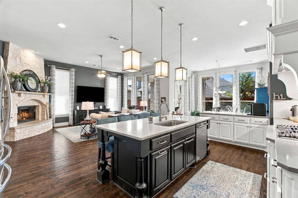 8508 Cholla Boulevard, Lantana, TX 76226