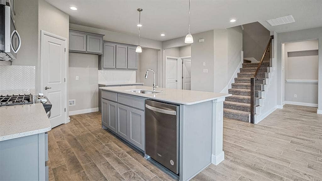 1413 CANTERBURY Trail, DeSoto, TX 75115 1413 CANTERBURY Trail, DeSoto, TX 75115