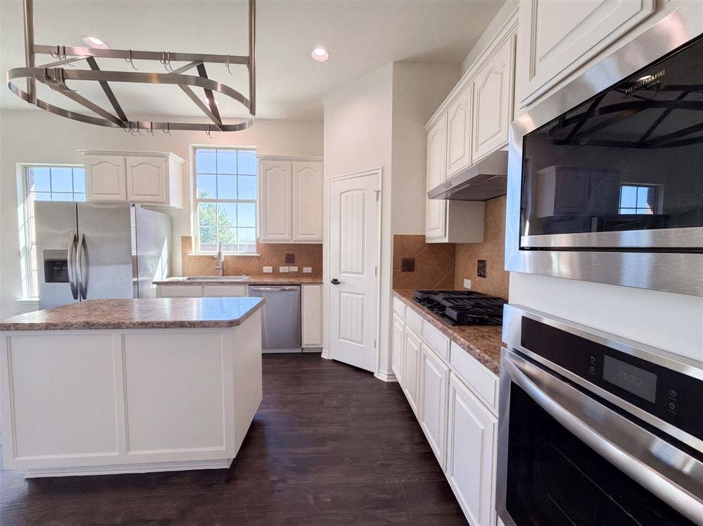 5800 Chuck Wagon Lane, McKinney, TX 75070 5800 Chuck Wagon Lane, McKinney, TX 75070