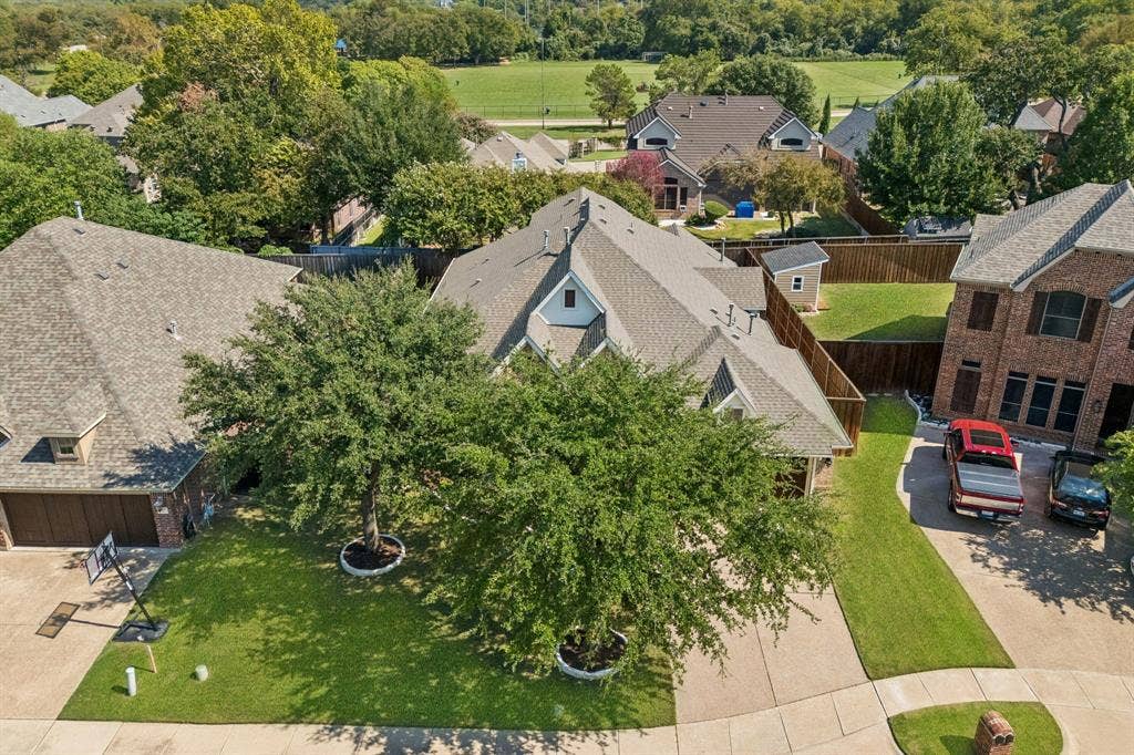 2403 Laguna Lane, Arlington, TX 76012 Aerial view of the front of the house.