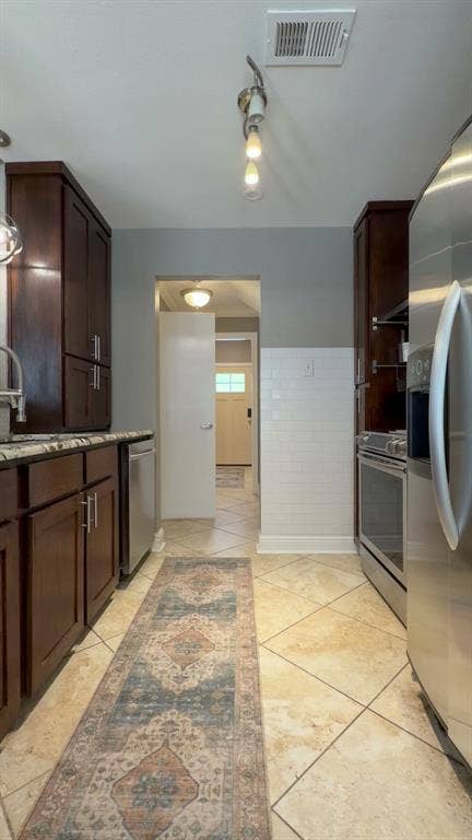 625 Trailwood Court, Garland, TX 75043 625 Trailwood Court, Garland, TX 75043