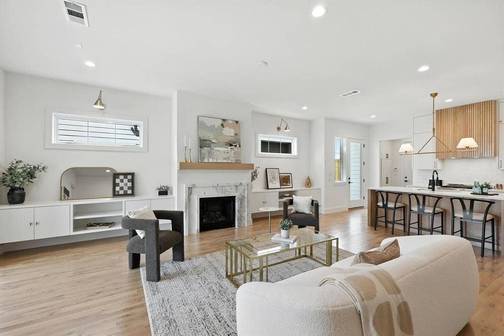 4604 Hopkins, Dallas, TX 75209 4604 Hopkins, Dallas, TX 75209