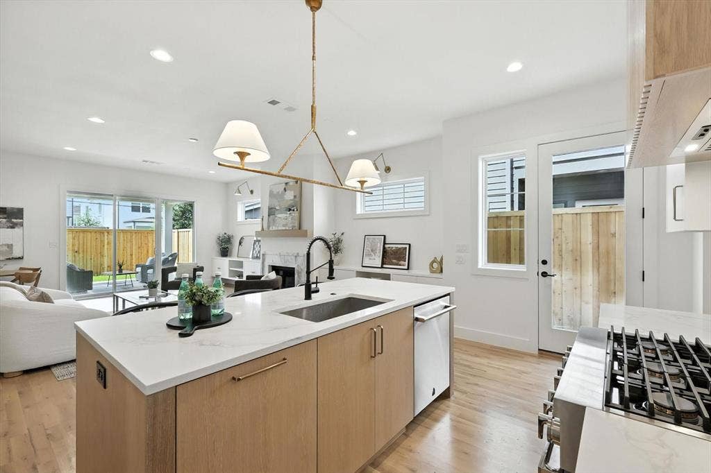 4604 Hopkins, Dallas, TX 75209 4604 Hopkins, Dallas, TX 75209