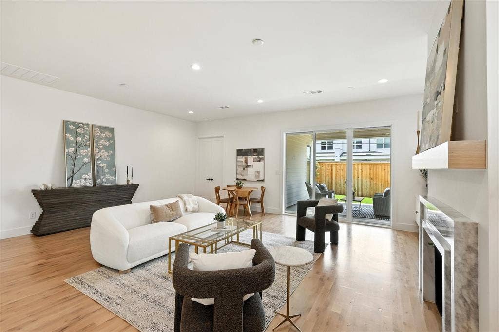 4604 Hopkins, Dallas, TX 75209 4604 Hopkins, Dallas, TX 75209