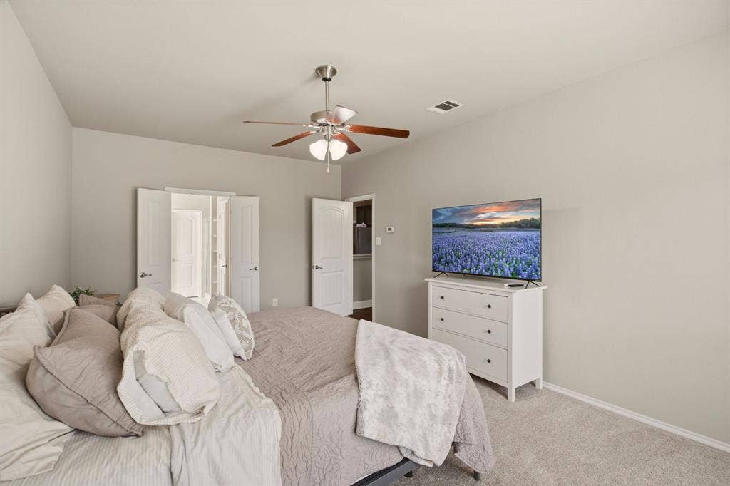 1411 Saint Johns Drive, Van Alstyne, TX 75495