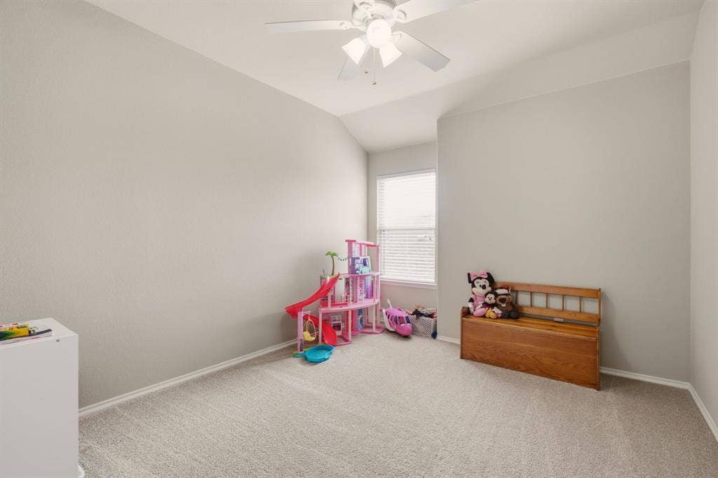 1411 Saint Johns Drive, Van Alstyne, TX 75495