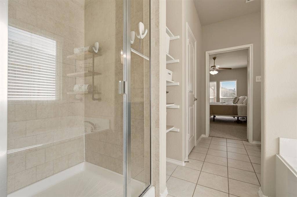 1411 Saint Johns Drive, Van Alstyne, TX 75495